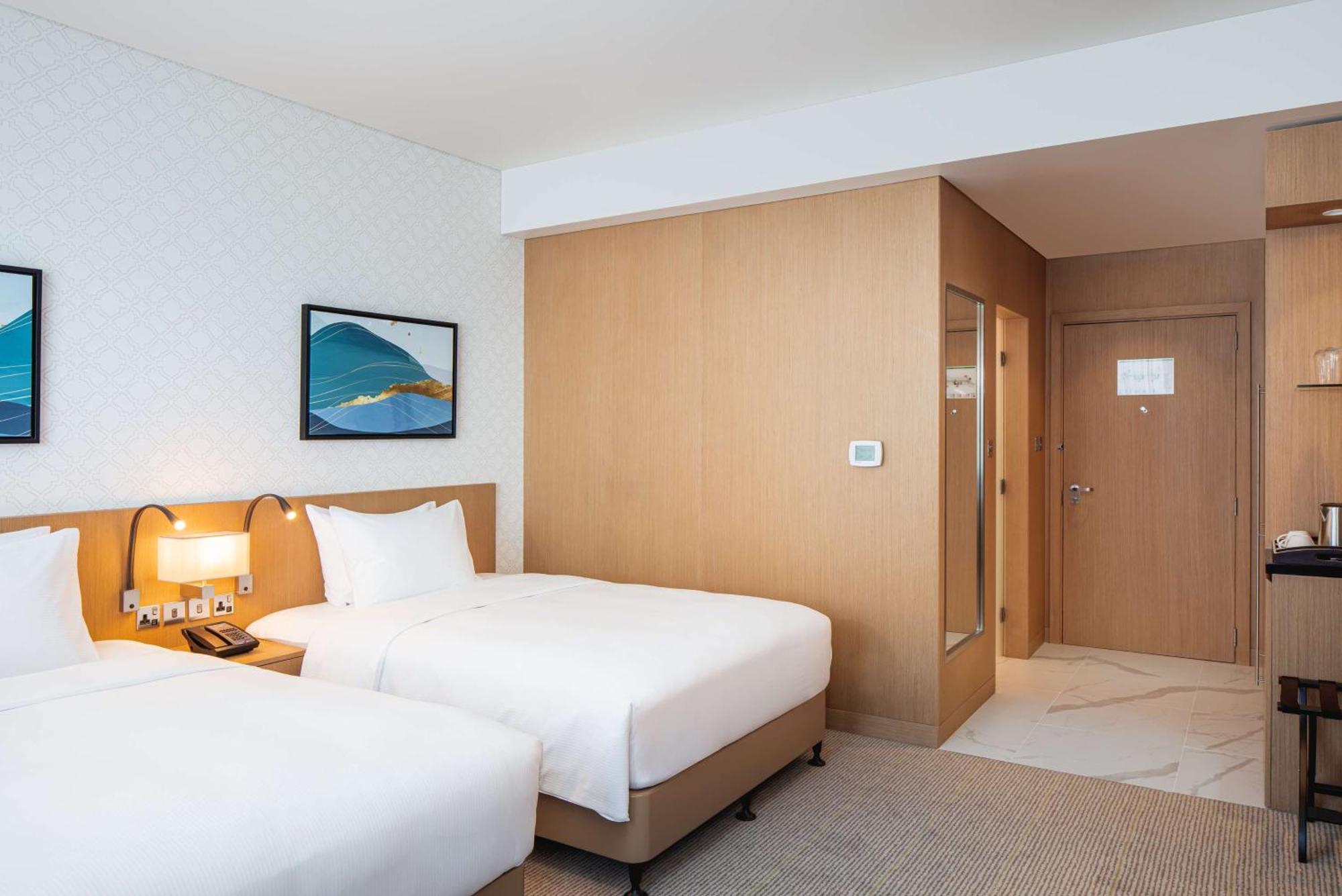 Doubletree By Hilton Fujairah City Exterior foto